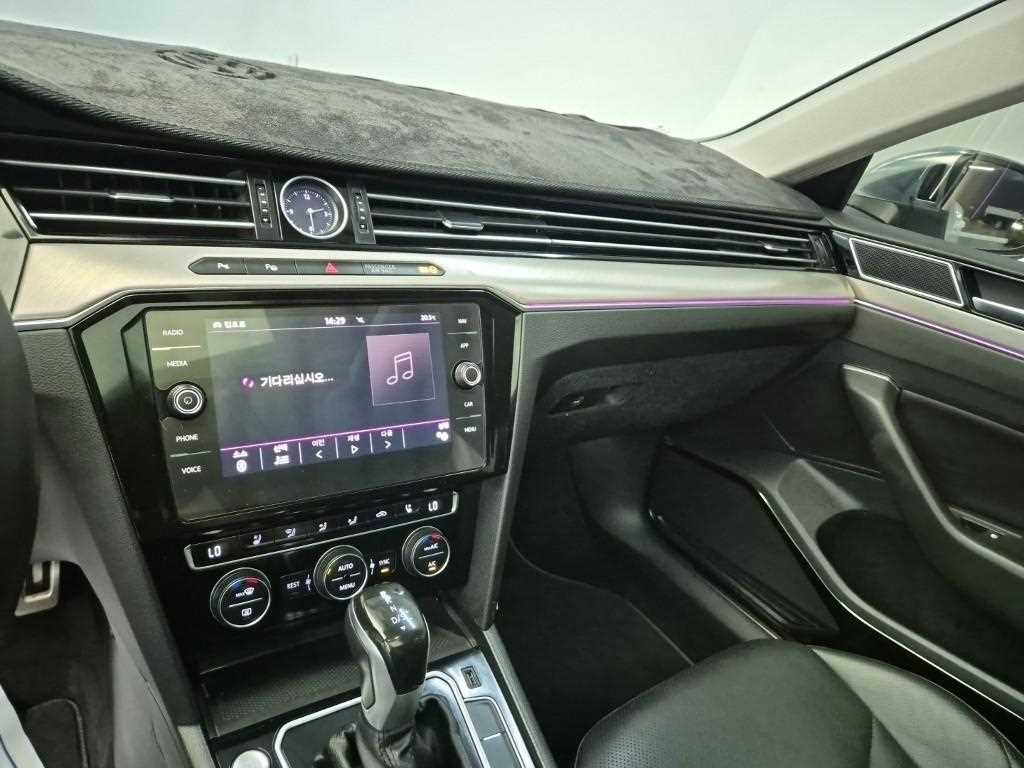 Volkswagen Arteon - Vista 10
