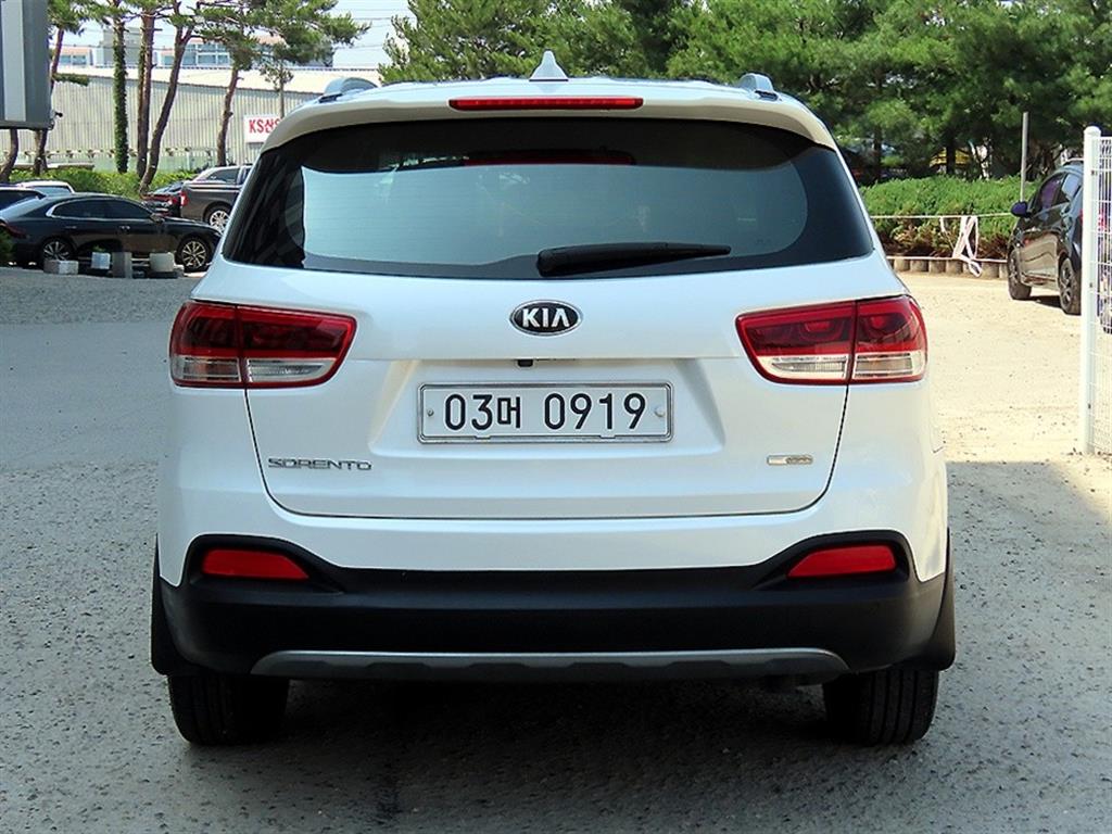 KIA Sorento - Vista 4