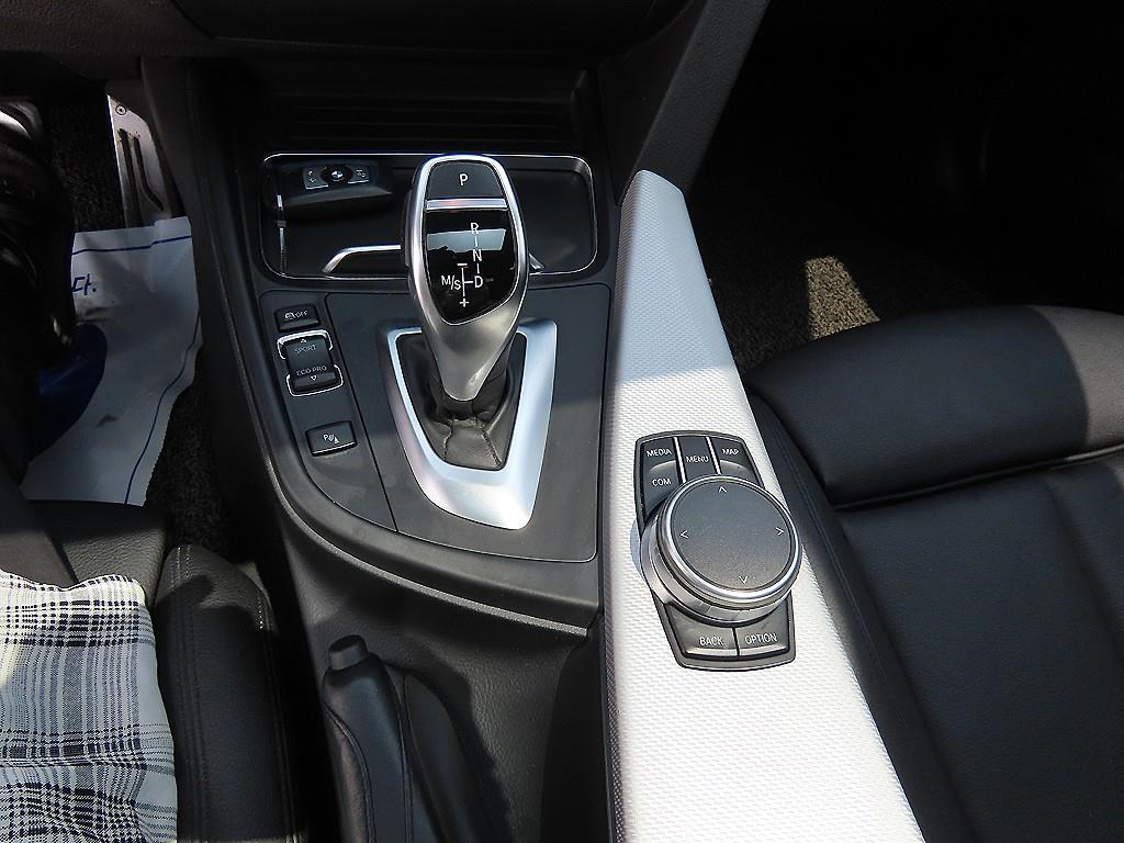 BMW 3 series - Vista 11