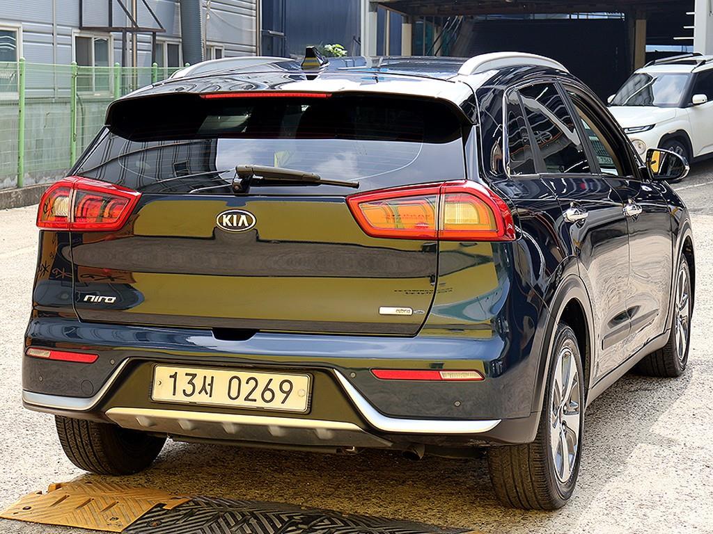 KIA Niro - Vista 7