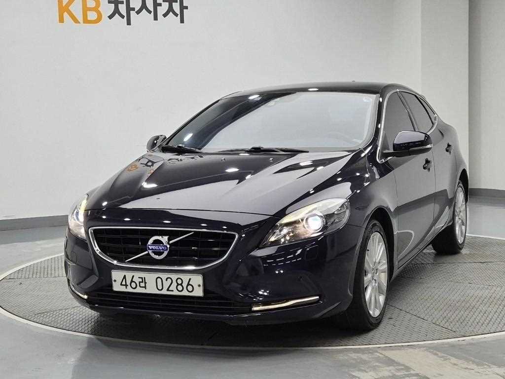 Volvo V40 2016 Azul - Importación desde Corea - HF Imports Iquique - Foto 1