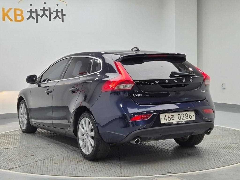 Volvo V40 - Vista 2