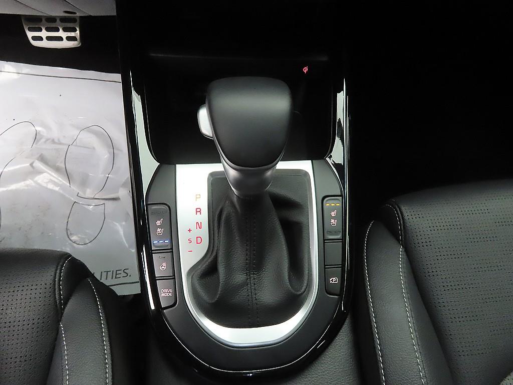 KIA K3 - Vista 10