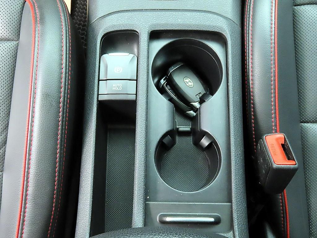 HYUNDAI i30 - Vista 12