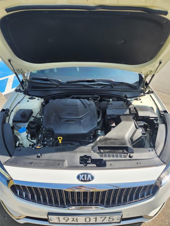 KIA K7 - Vista 9