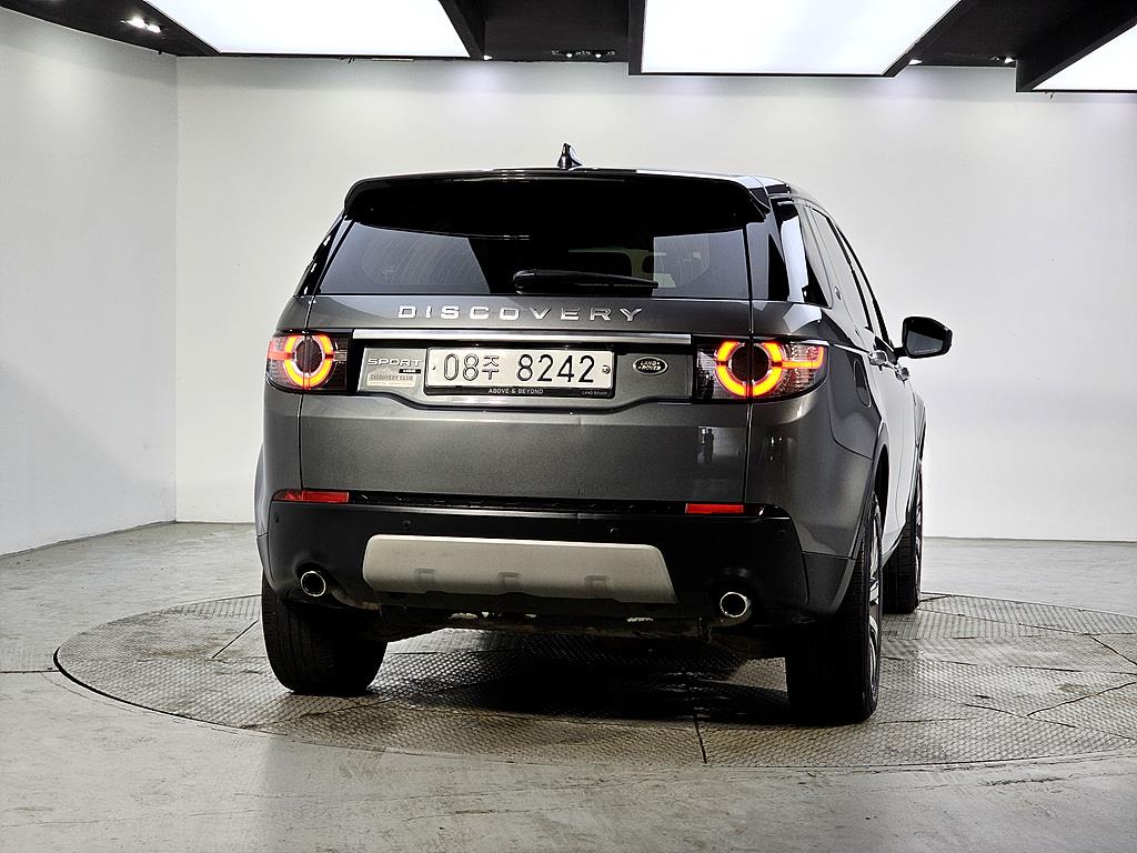 Land Rover Discovery Sports - Vista 3
