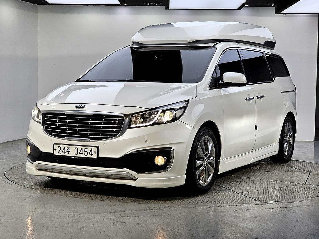 KIA Carnival 2017 Blanco - Importación desde Corea - HF Imports Iquique - Foto 1