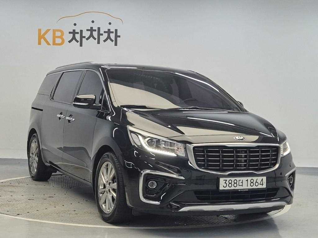 KIA Carnival - Vista 4