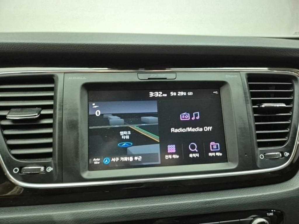 KIA Carnival 2019 Negro - Importación desde Corea - HF Imports Iquique - Foto 14