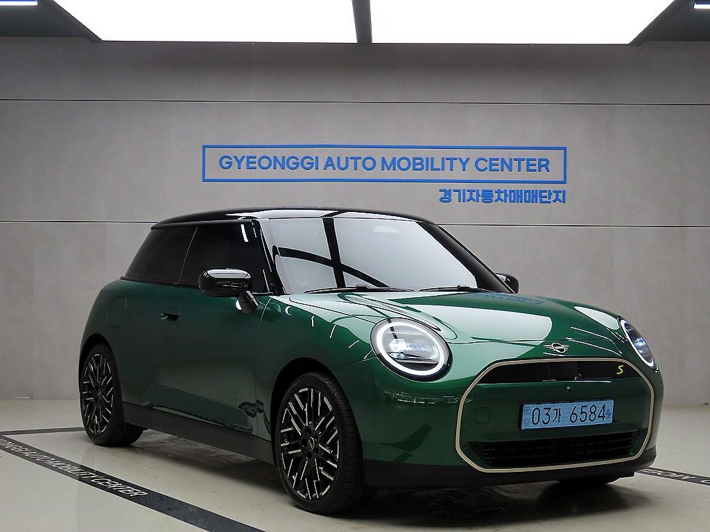 Mini Cooper 2024 Verde - Importación desde Corea - HF Imports Iquique - Foto 1