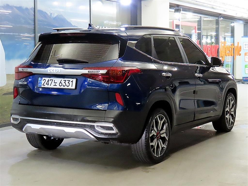KIA Seltos - Vista 4