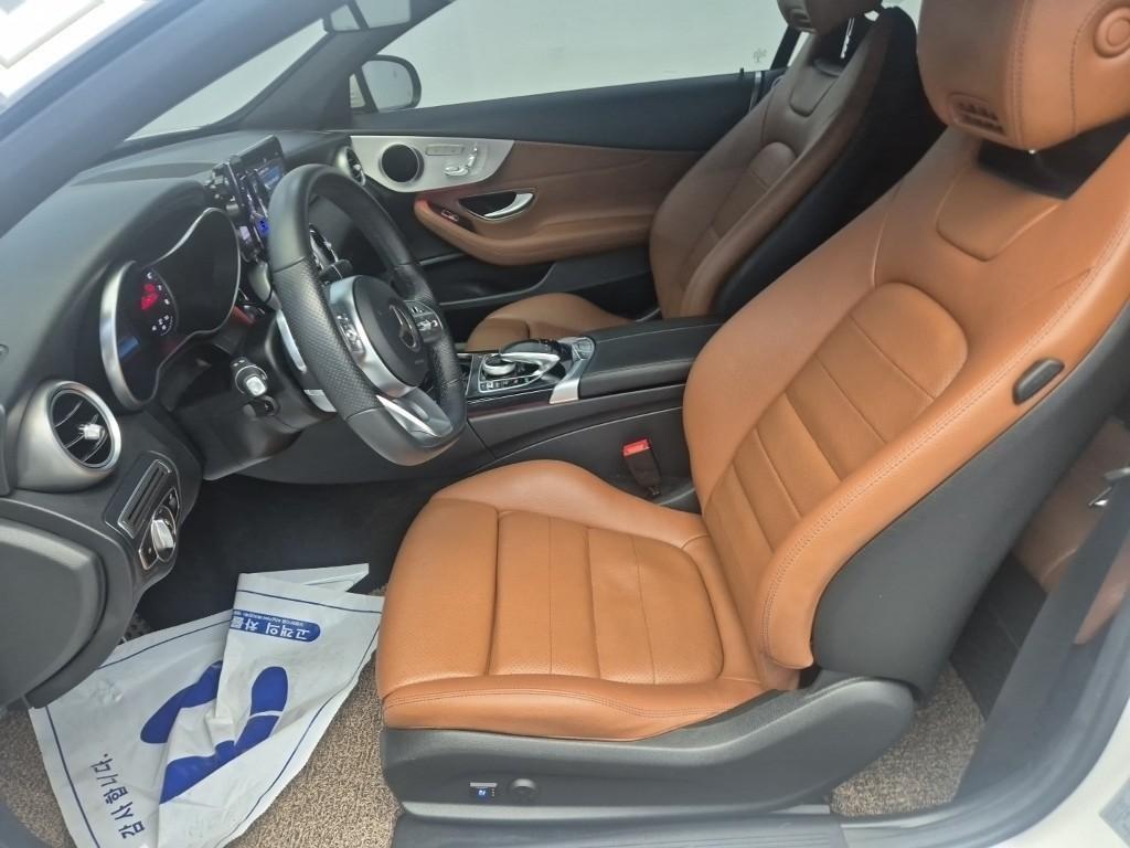 Mercedes Benz C Class - Vista 11