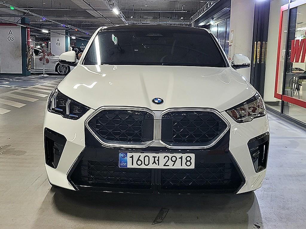 BMW X2 - Vista 2
