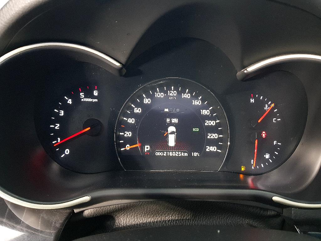 KIA Sorento - Vista 7