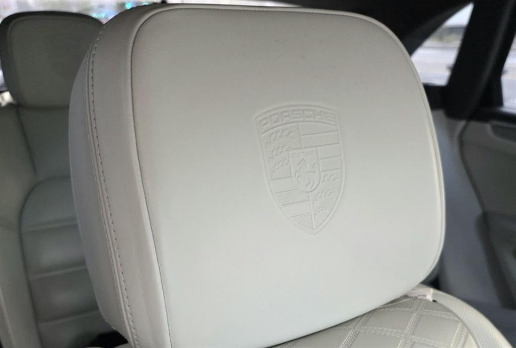 Porsche Macan - Vista 8