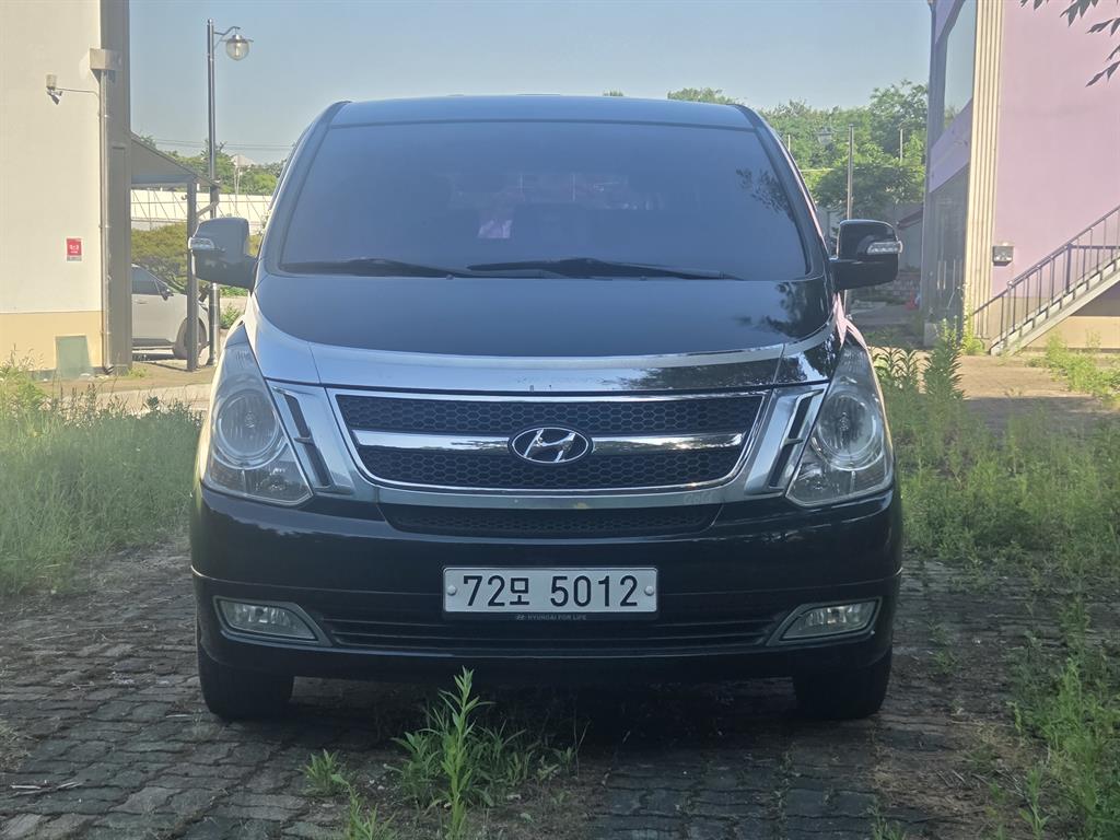 HYUNDAI Starex 2015 Negro - Importación desde Corea - HF Imports Iquique - Foto 1