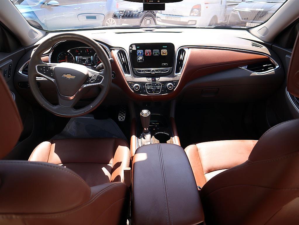 Chevrolet Malibu - Vista 9
