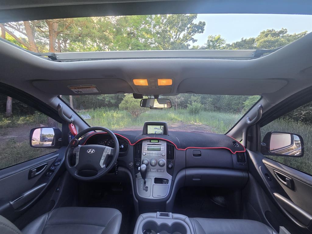 HYUNDAI Starex 2015 Negro - Importación desde Corea - HF Imports Iquique - Foto 13
