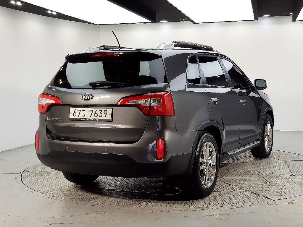KIA Sorento - Vista 4