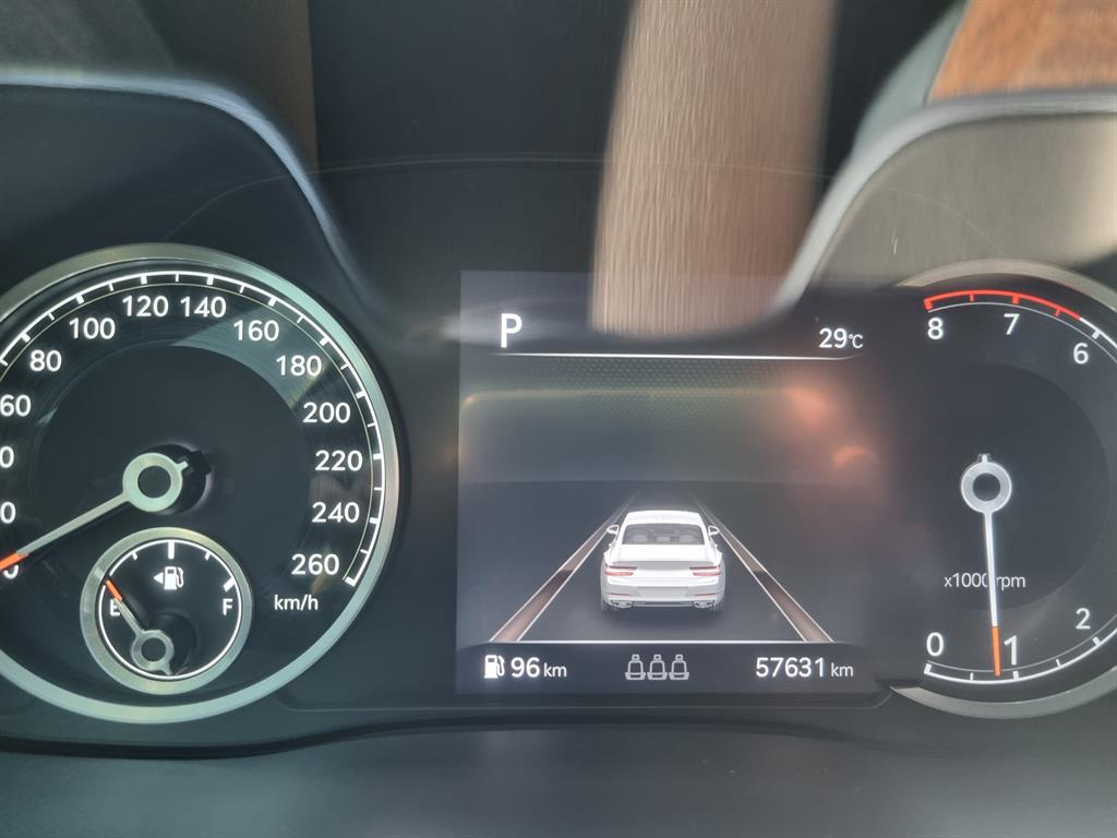 Genesis G80 - Vista 7