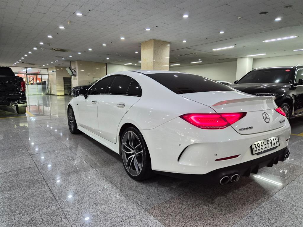 Mercedes Benz CLS Class - Vista 3