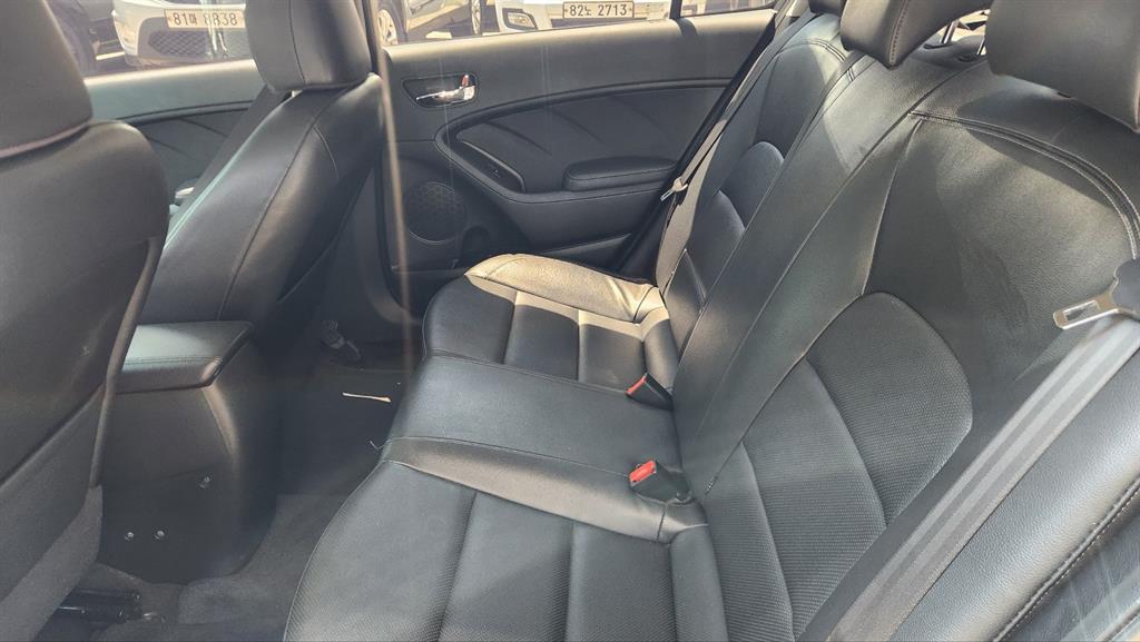 KIA K3 2013 Gris - Importación desde Corea - HF Imports Iquique - Foto 18