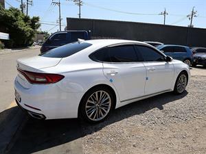 HYUNDAI Grandeur - Vista 8