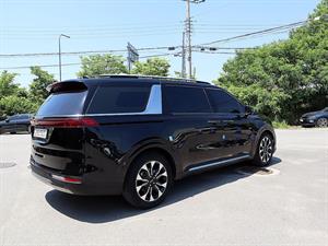 KIA Carnival - Vista 8