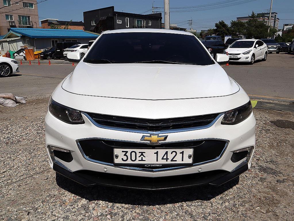 Chevrolet Malibu 2017 Blanco - Importación desde Corea - HF Imports Iquique - Foto 1