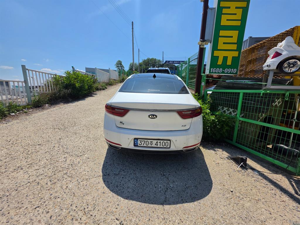 KIA K7 - Vista 3