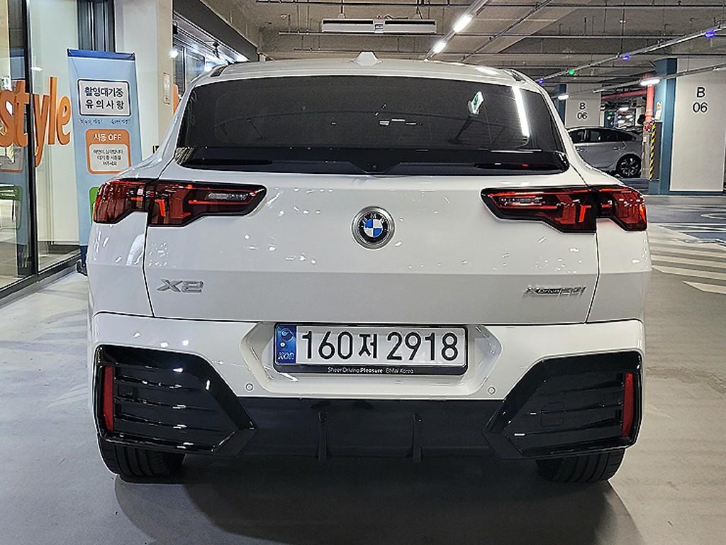 BMW X2 - Vista 5