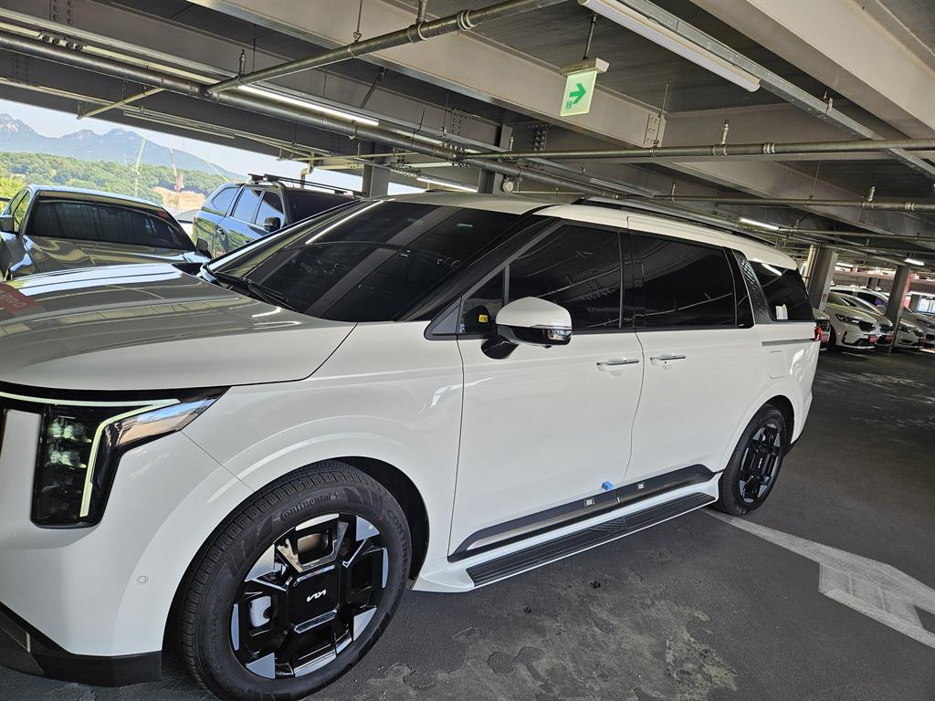 KIA Carnival - Vista 2