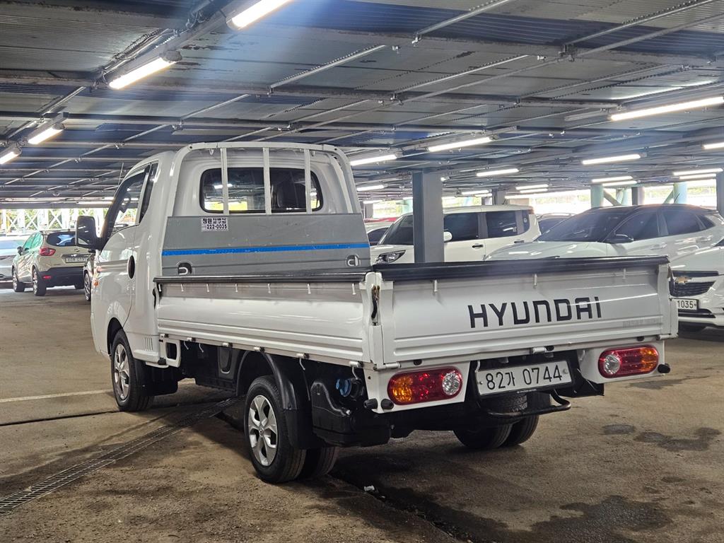 Small Truck Cargo (small) - Vista 5