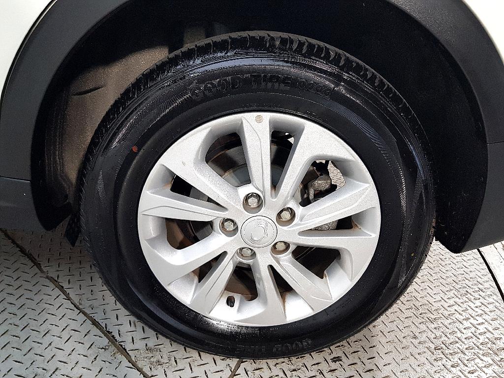 Ssangyong Tivoli 2021 Blanco - Importación desde Corea - HF Imports Iquique - Foto 20