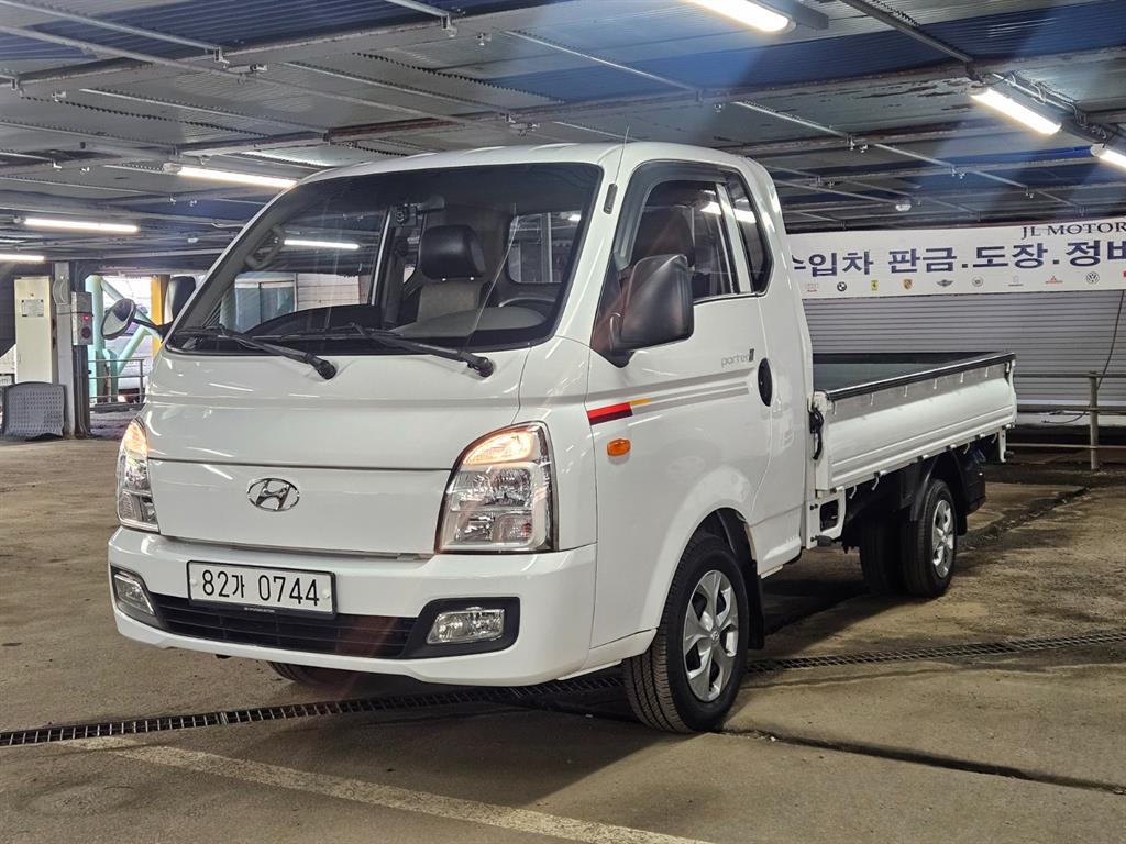 Small Truck Cargo (small) - Vista 2