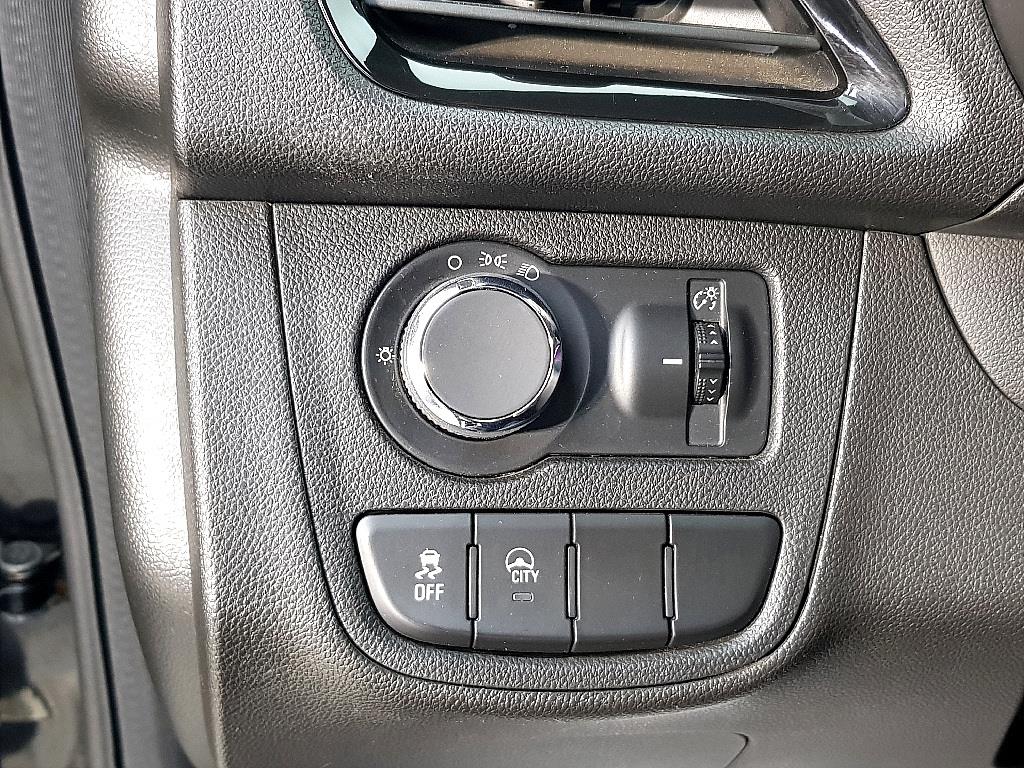 Chevrolet Spark - Vista 11