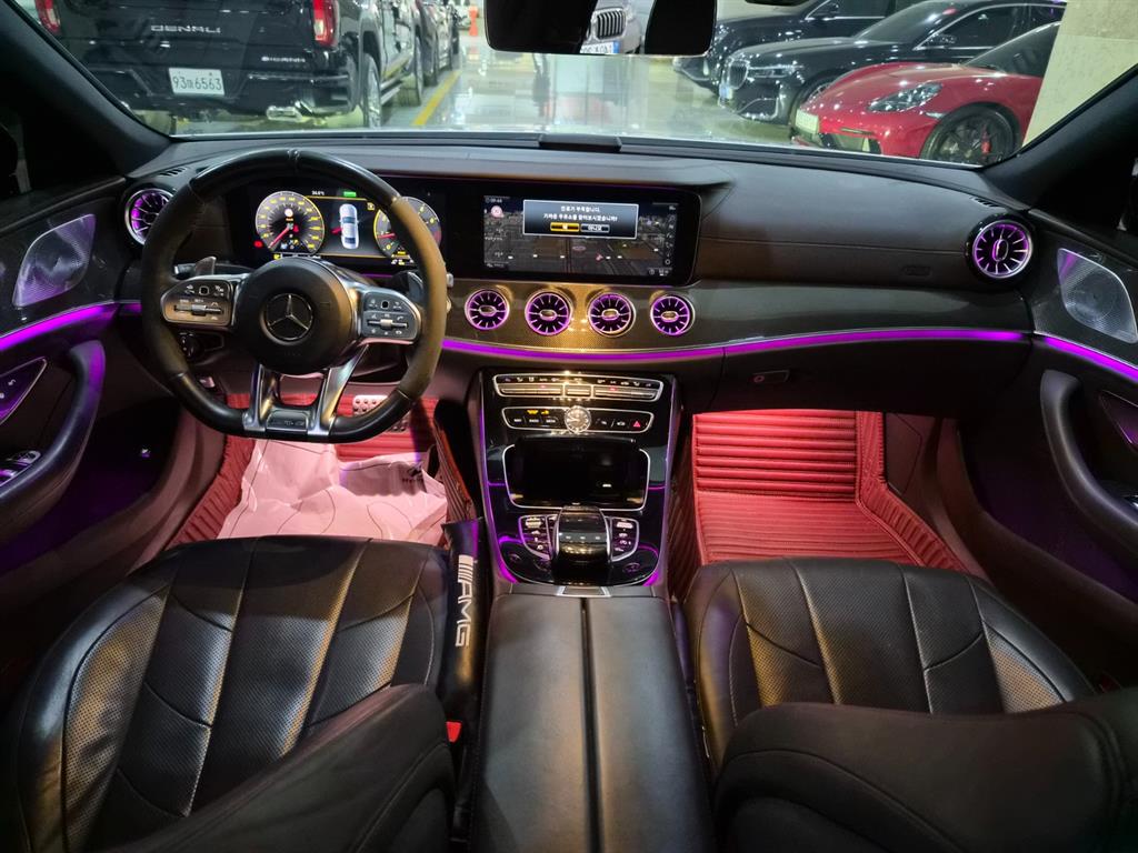 Mercedes Benz CLS Class - Vista 7