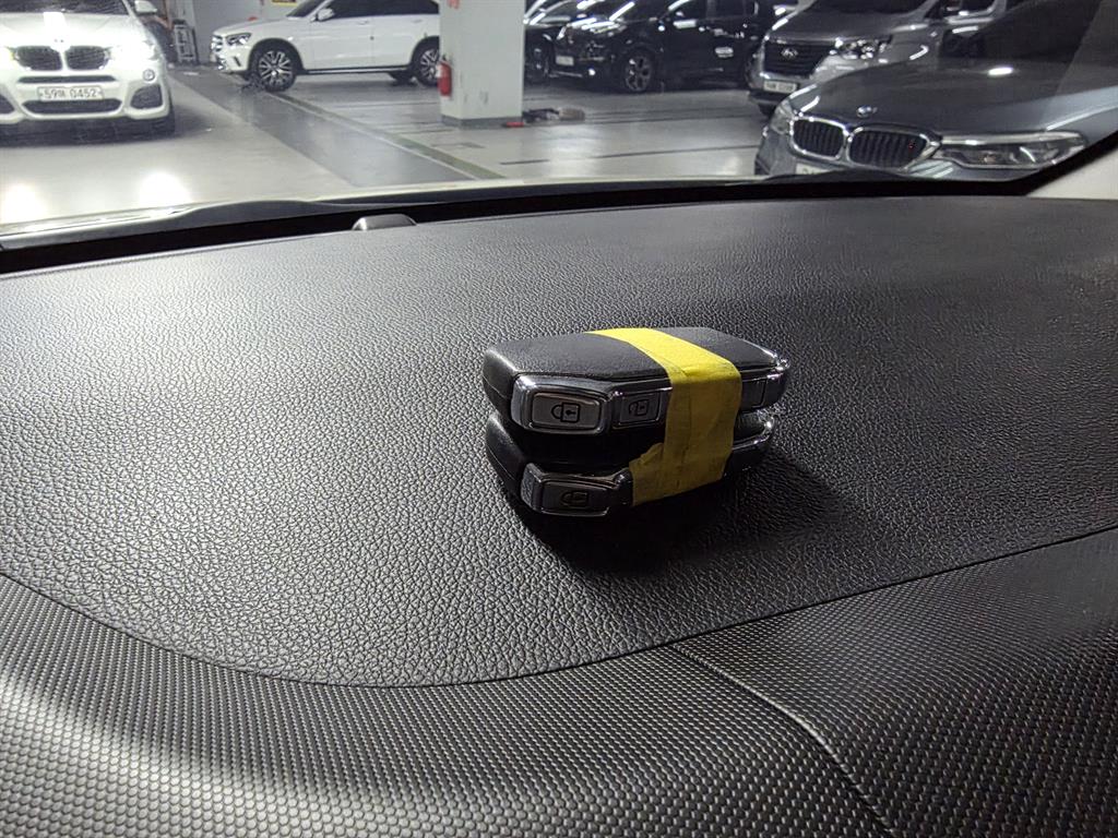 KIA Ray 2023 the color of pearl - Importación desde Corea - HF Imports Iquique - Foto 17