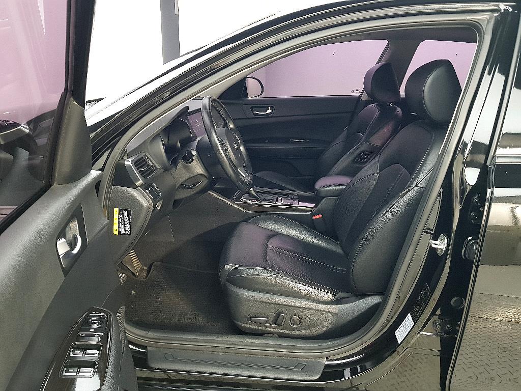 KIA K5 - Vista 8