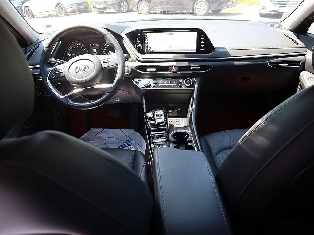 HYUNDAI Sonata - Vista 9