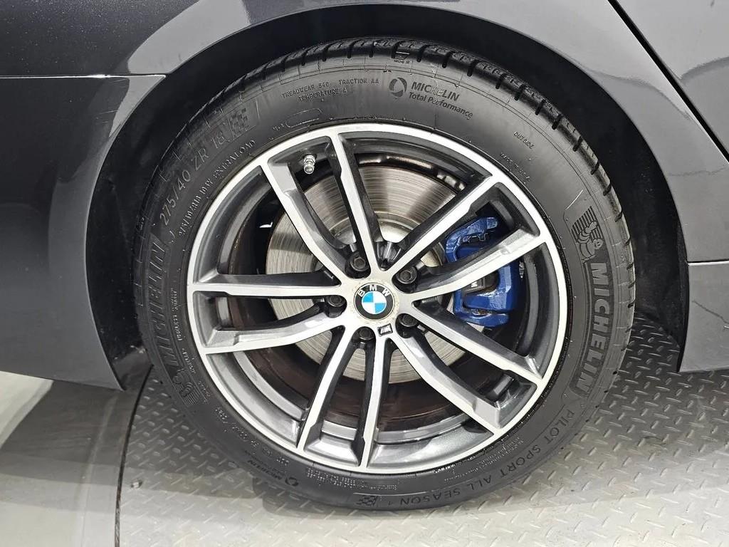 BMW 5 Series - Vista 5