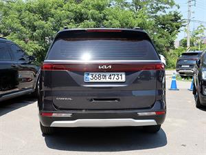 KIA Carnival - Vista 6