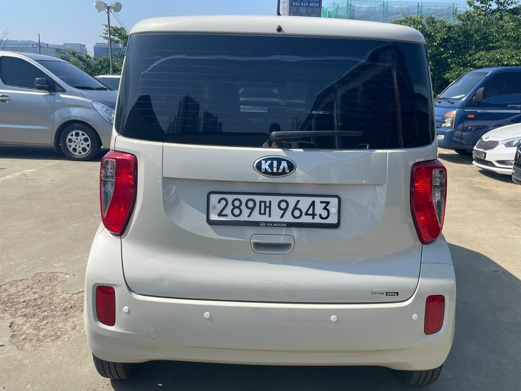 KIA Ray - Vista 4