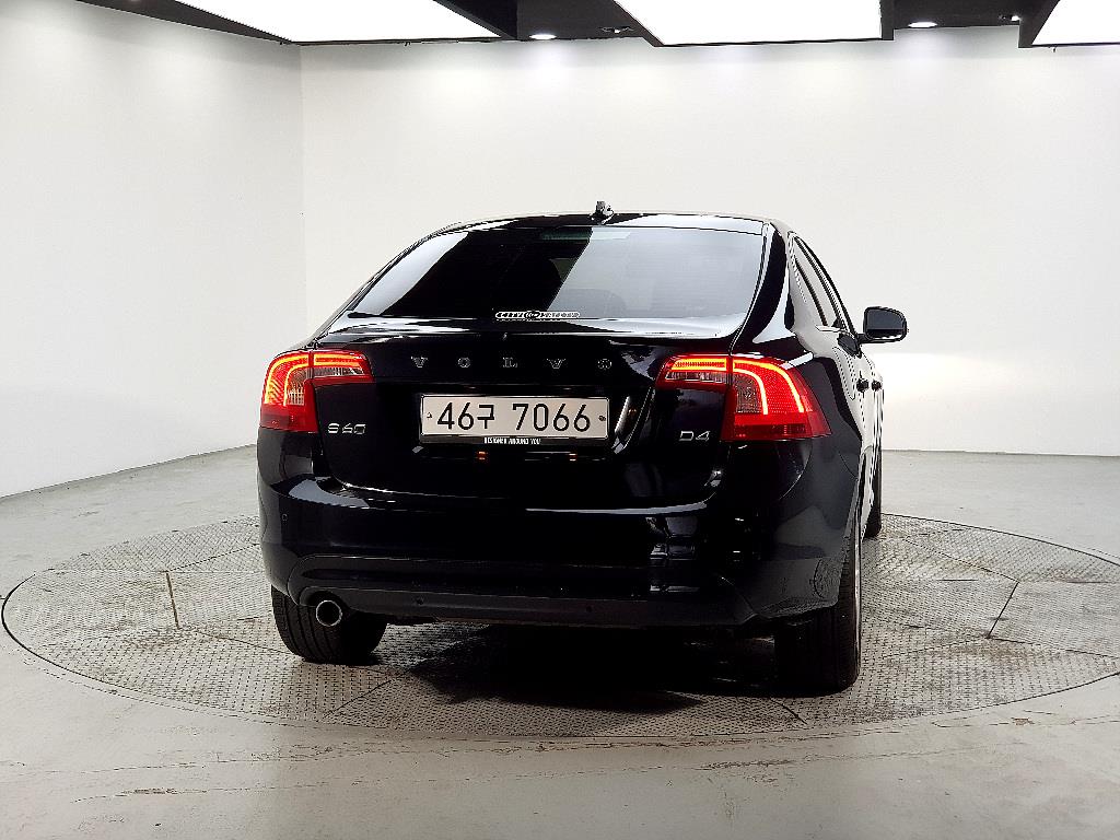 Volvo S60 - Vista 3