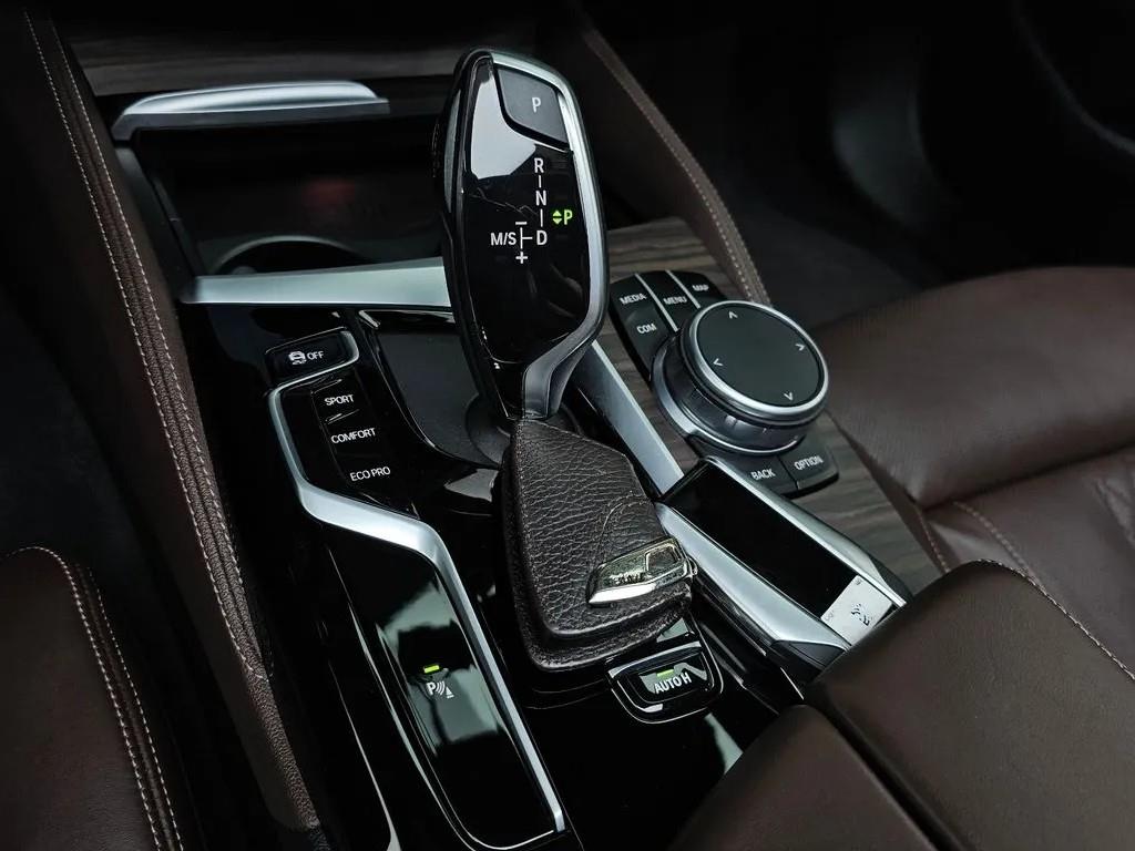 BMW 5 Series - Vista 9