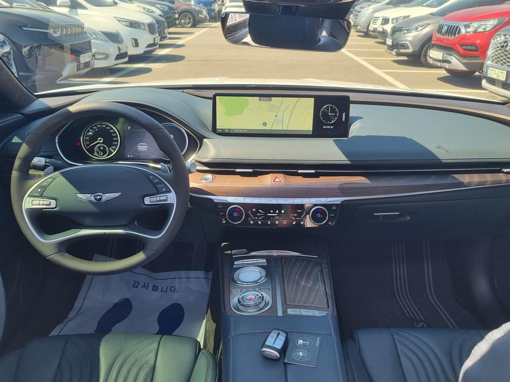 Genesis G80 - Vista 8