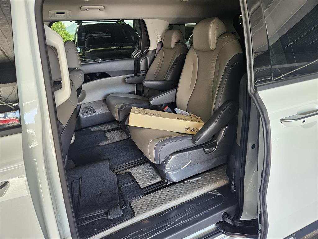 KIA Carnival 2026 Blanco - Importación desde Corea - HF Imports Iquique - Foto 18