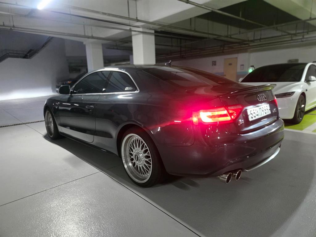 Audi S5 - Vista 9