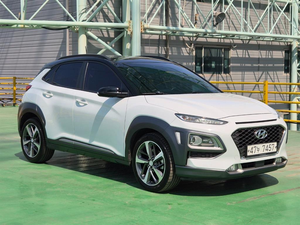 HYUNDAI Kona - Vista 3