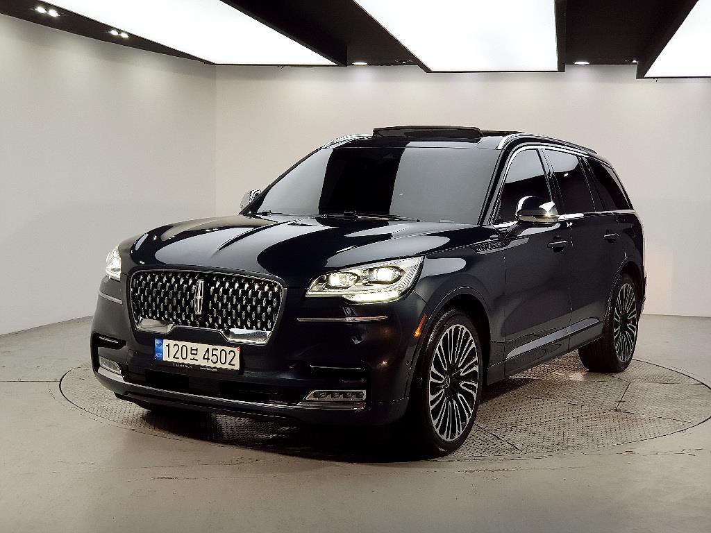 Lincoln Aviator